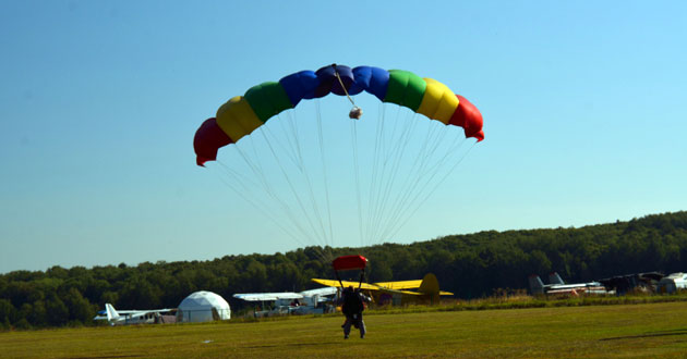 skydiving